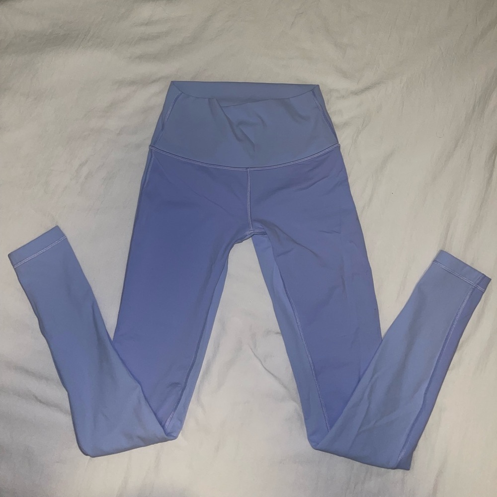 Lululemon Wonder Under High Rise 28” Leggings / Size 4 / Lavender Dusk
